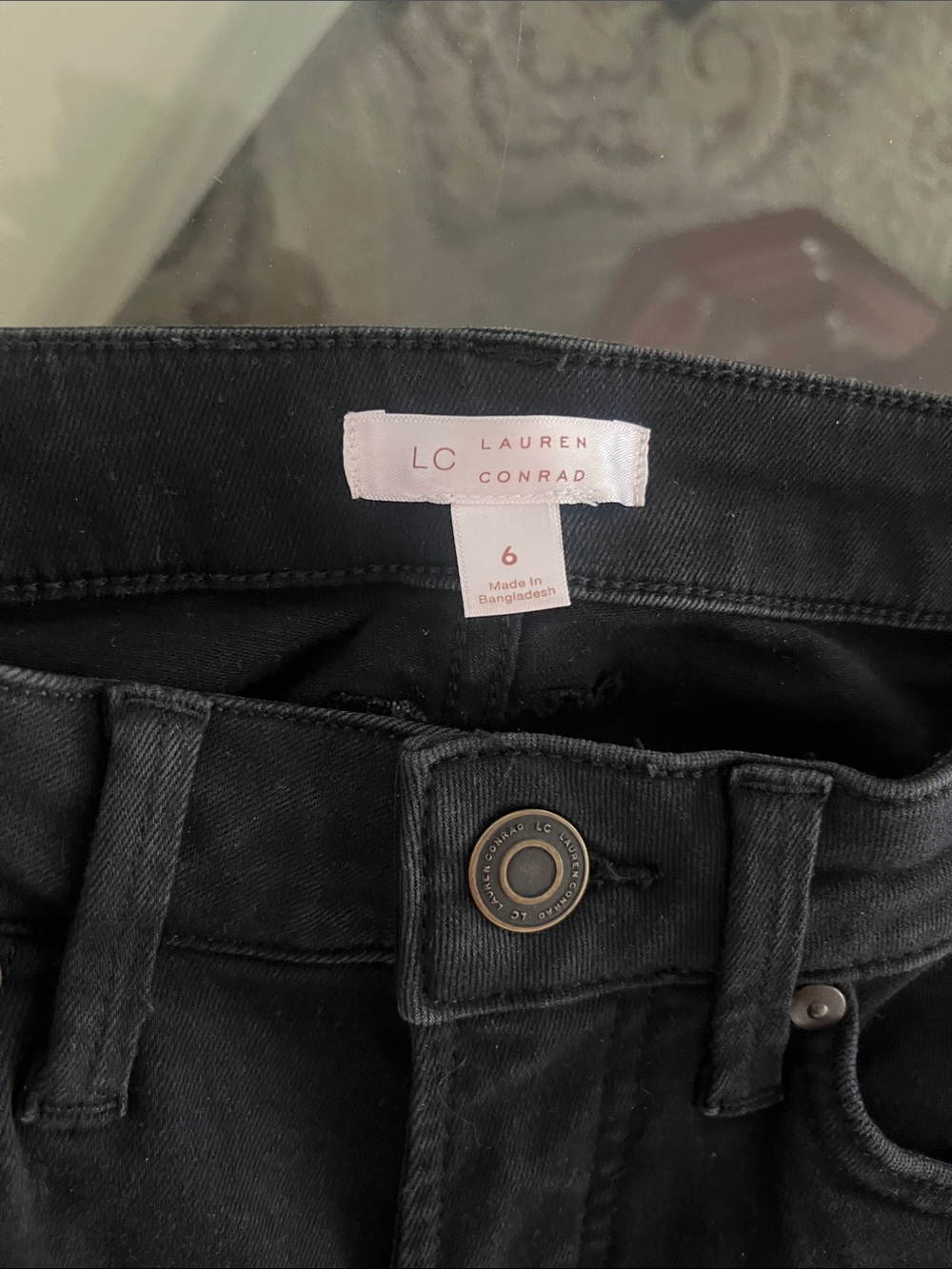 LC Lauren Conrad Black Flared Jeans - Picture 3 of 5